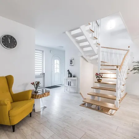 Villa House Poznan * Sauna * Екстер'єр фото