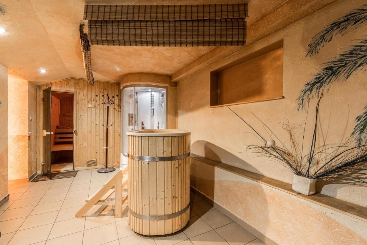 House * Sauna *